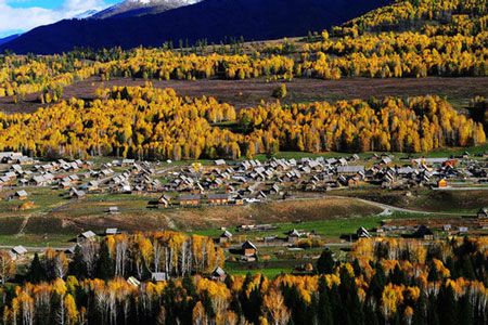 九月傳奇4：賽湖、魔鬼城、喀納斯、白哈巴、禾木、可可托海、胡楊純玩9日